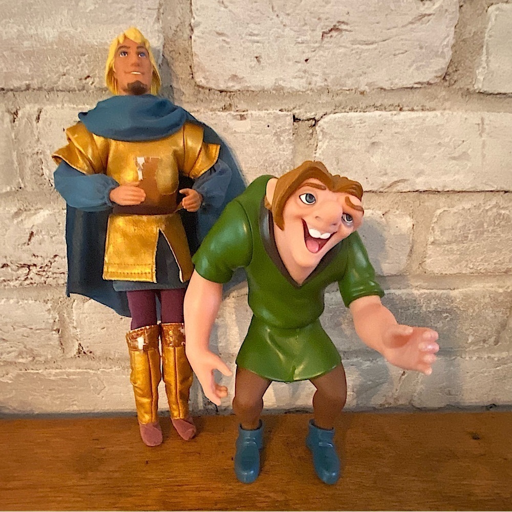 Disney Hunchback of Notre Dame-Quasimodo & Phoebus-Vintage 1996 Mattel Figures